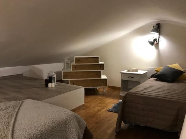 Sunset House Apartment Кастильончело Екстериор снимка